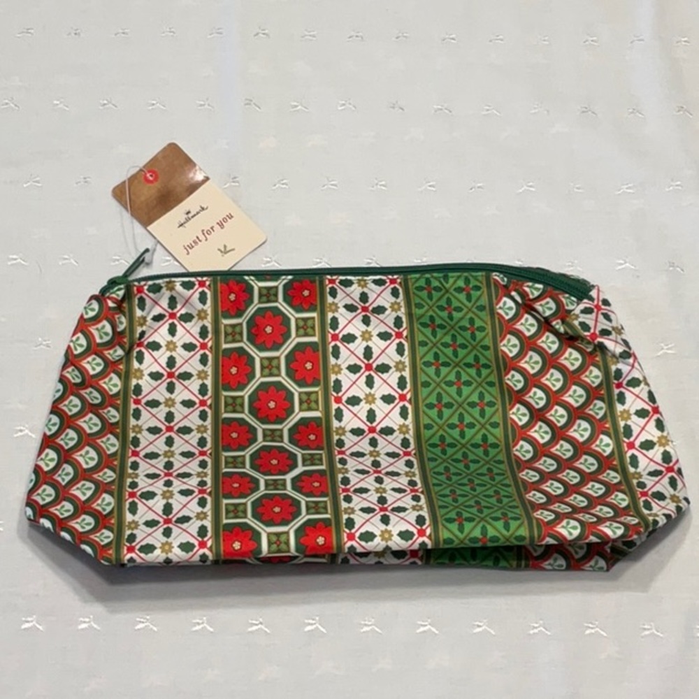 Hallmark Holiday Zippered Large Cosmetic Bag